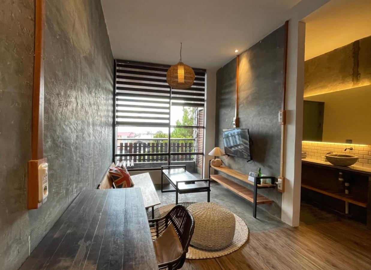 Hotel Kalang Ulu Berastagi Exterior foto